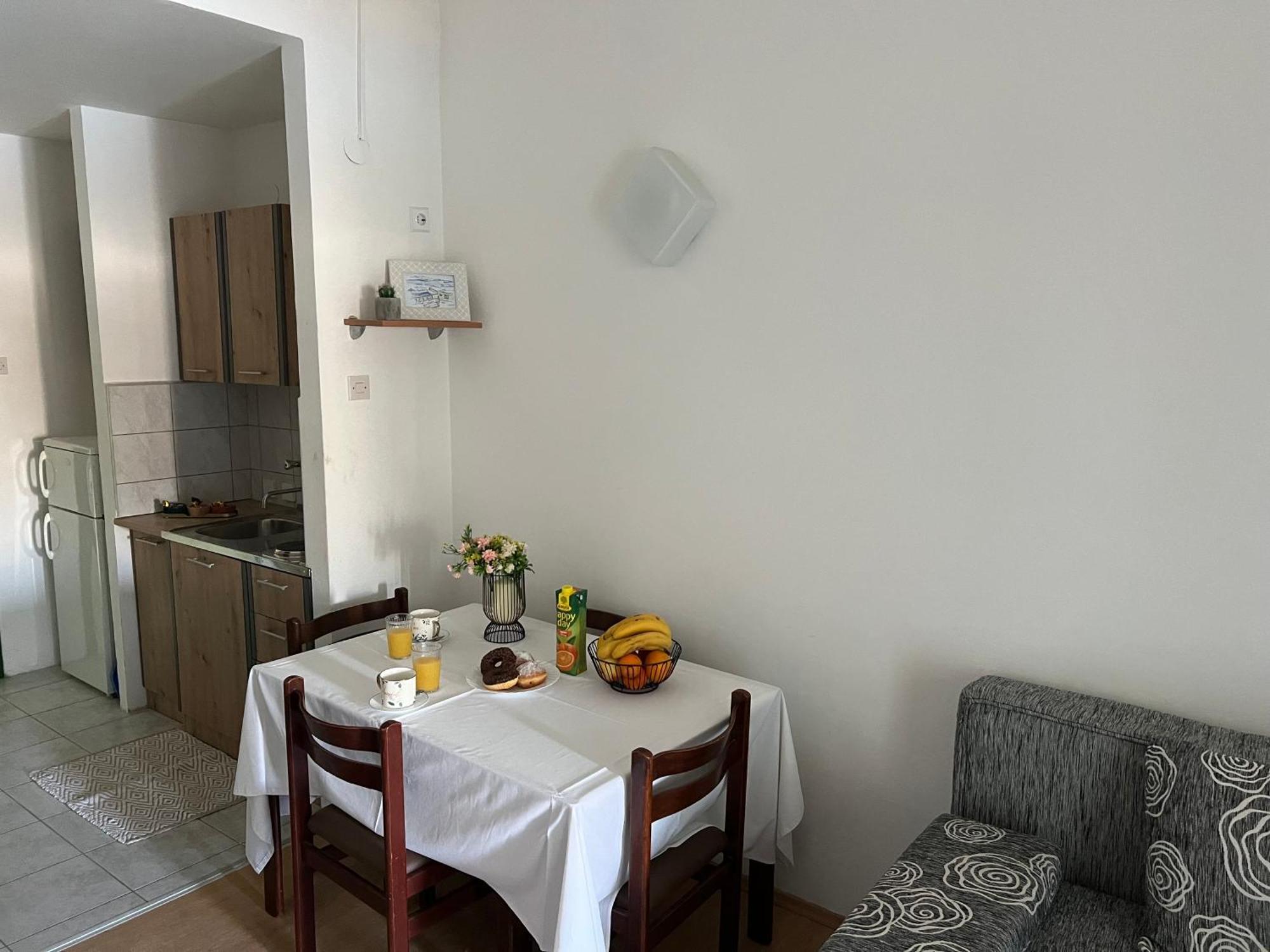 Apartments Mia Pag Паг Экстерьер фото